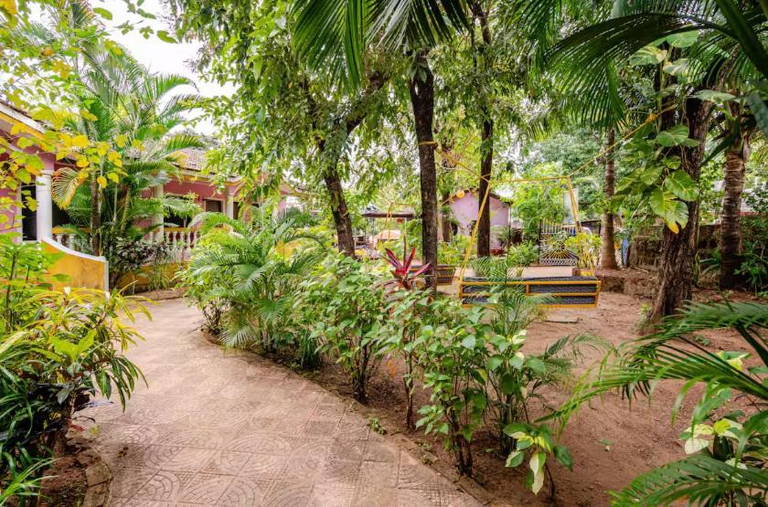 Royalstar Resort Vagator Exterior foto